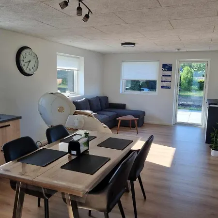 아파트 New Apartment, Only 4 Km From The Highway